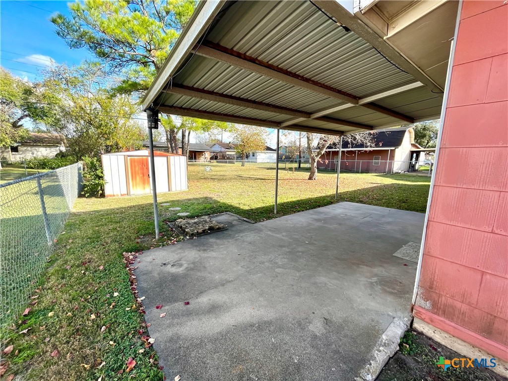 4606 Evergreen Street Property Photo 38