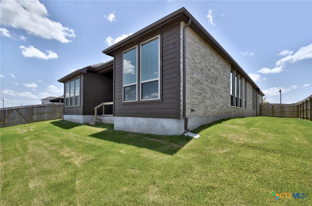 131 Red Deer Place Property Photo 30