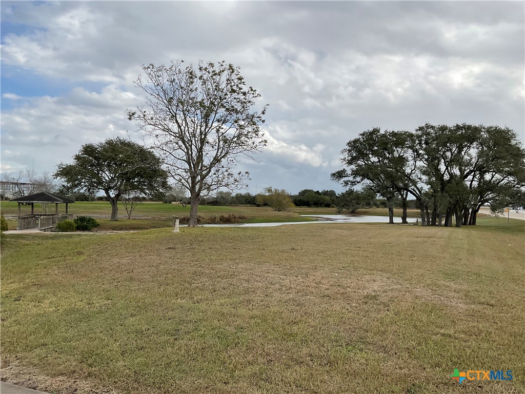 23409 Nw Zac Lentz Parkway Property Photo 5