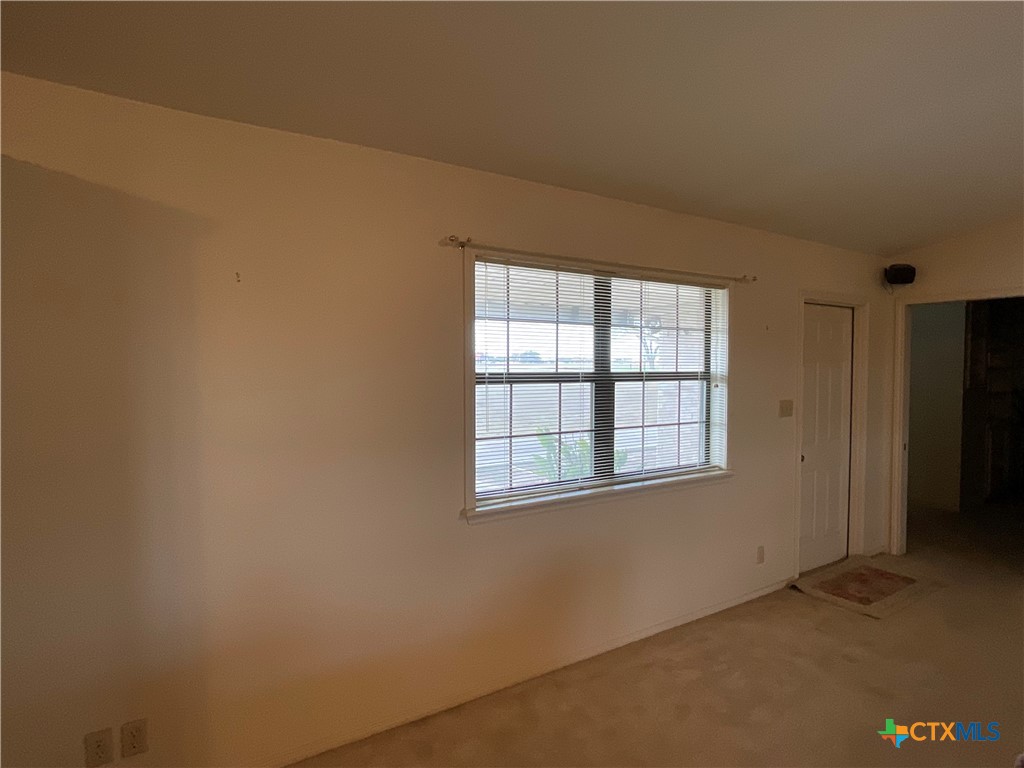 23409 Nw Zac Lentz Parkway Property Photo 9