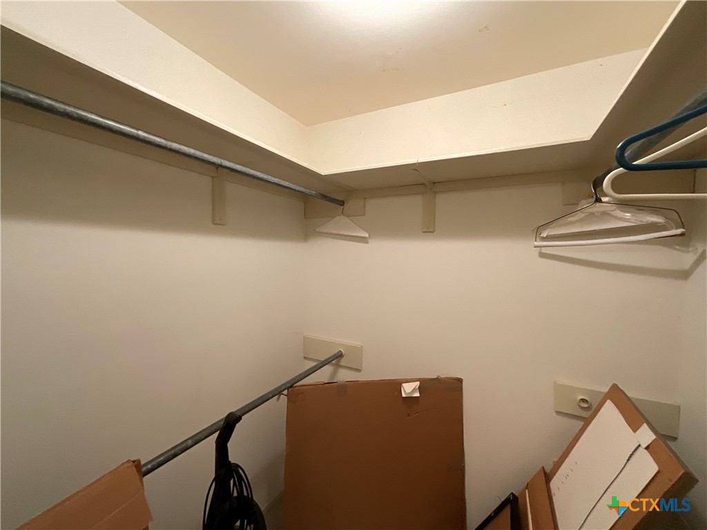 23409 Nw Zac Lentz Parkway Property Photo 25