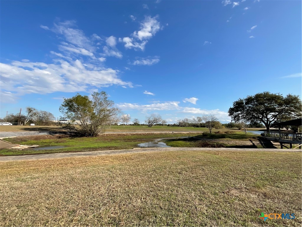 23409 Nw Zac Lentz Parkway Property Photo 34