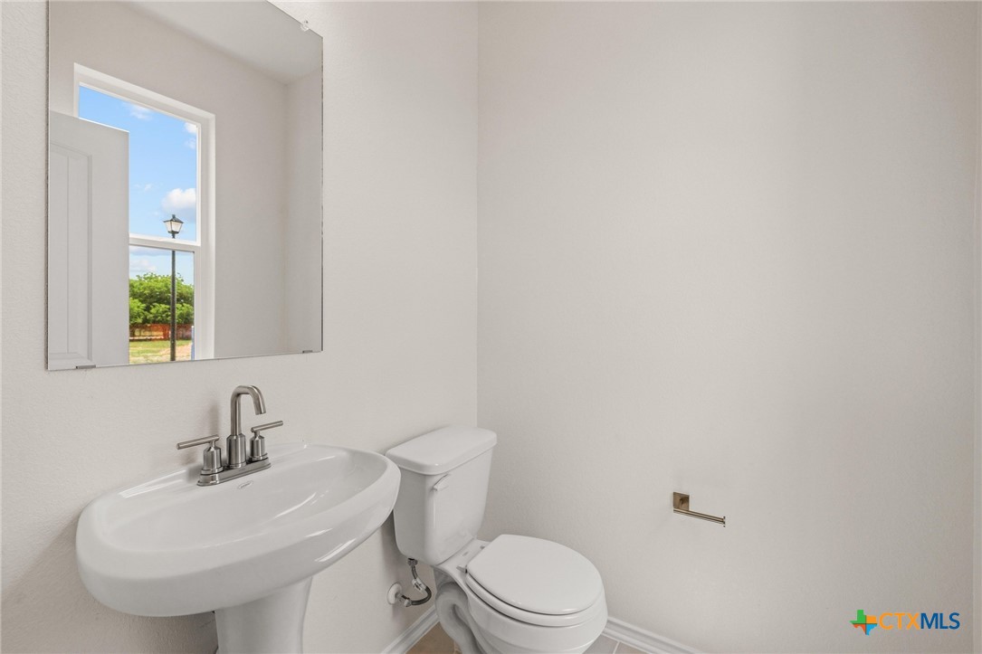 722 Ryan Street Property Photo 29