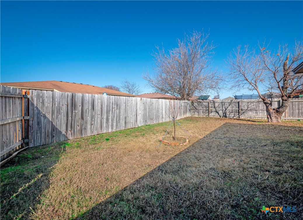 2909 Kim Drive Property Photo 23