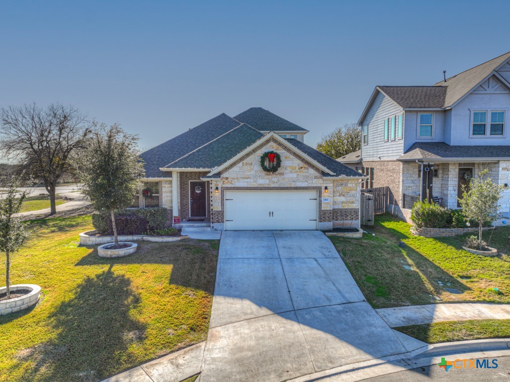 105 Blue Oak Boulevard Property Photo 3