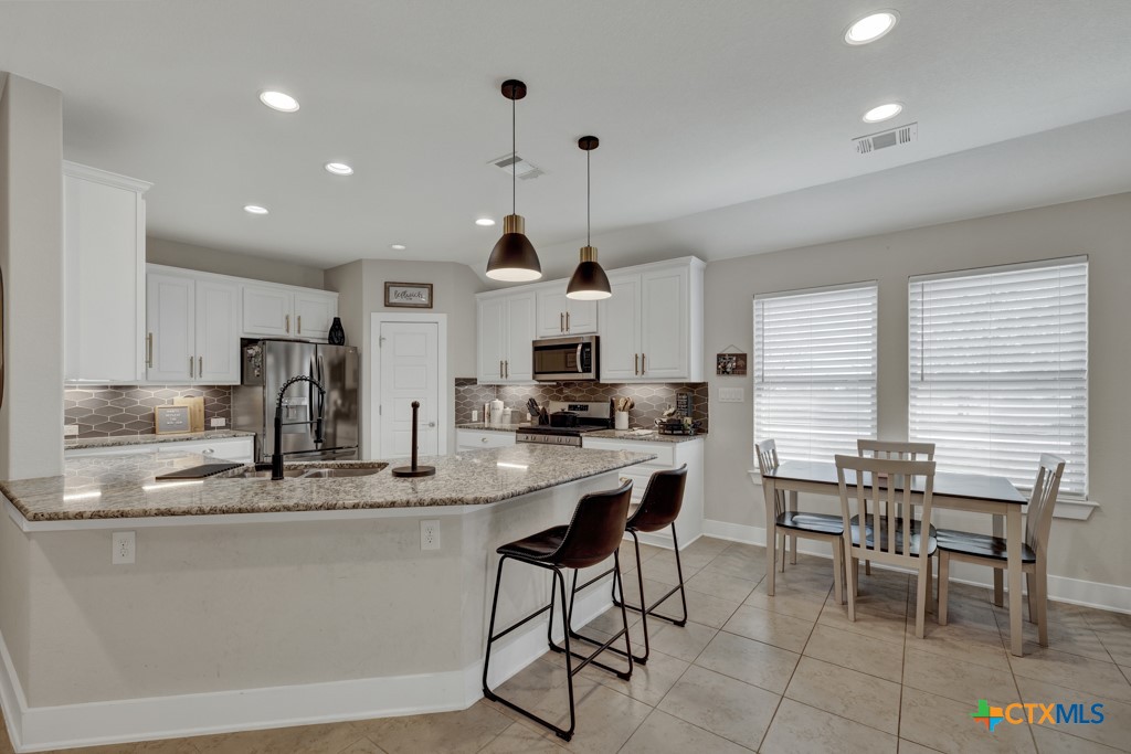 105 Blue Oak Boulevard Property Photo 10