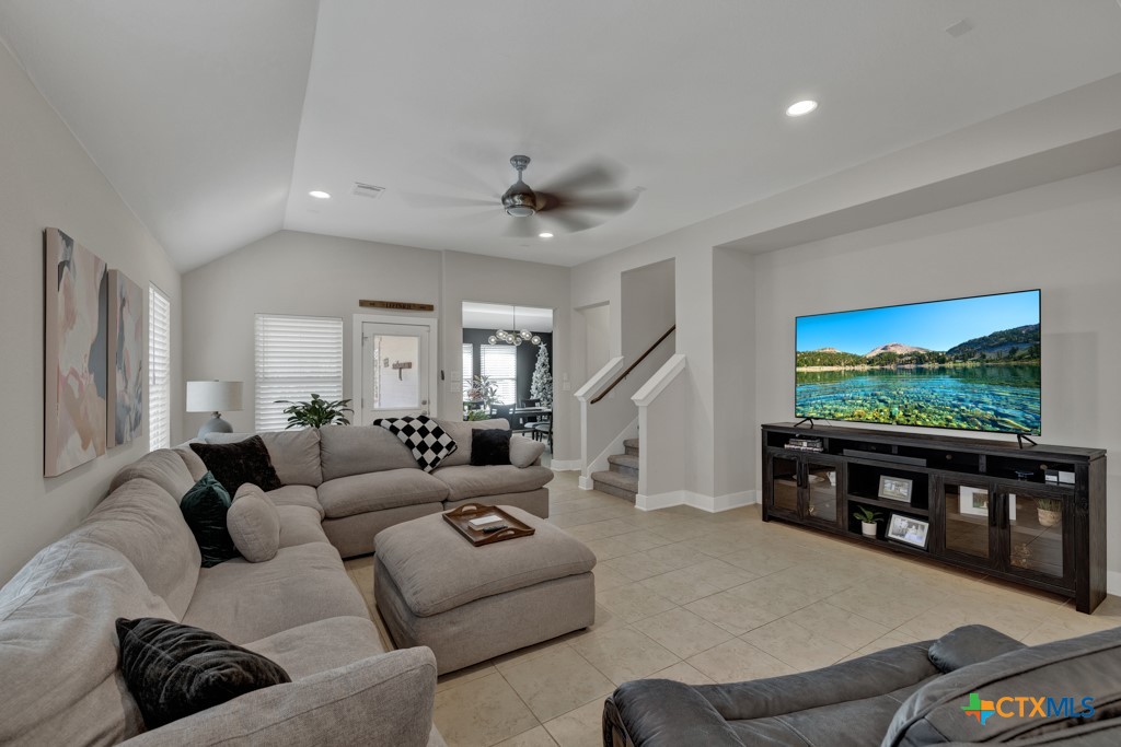 105 Blue Oak Boulevard Property Photo 16