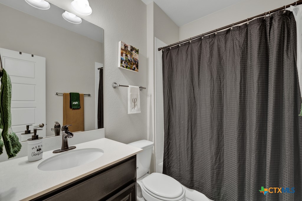 105 Blue Oak Boulevard Property Photo 29