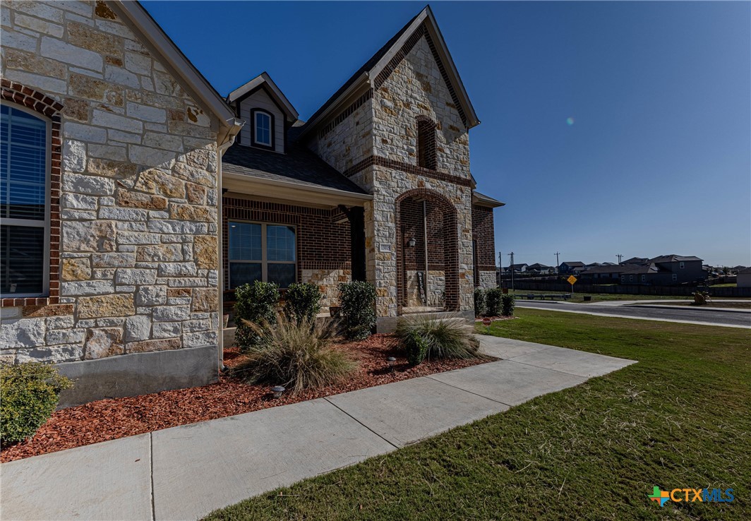 13015 Hunters Trace Property Photo 7