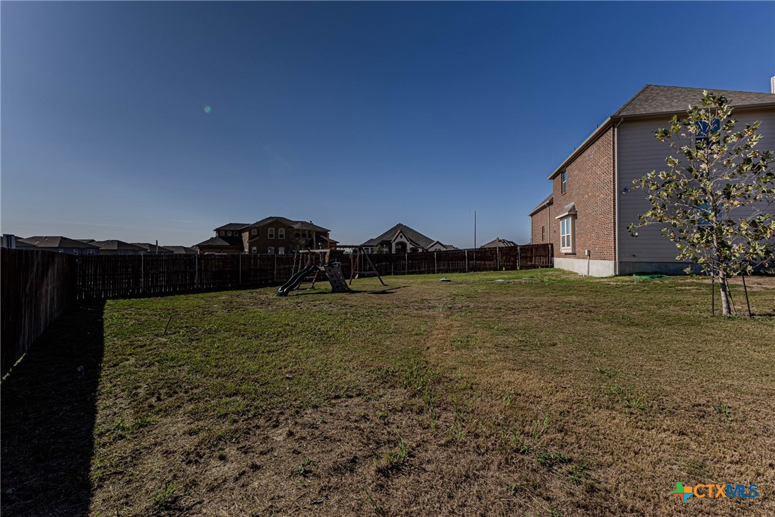 13015 Hunters Trace Property Photo 47