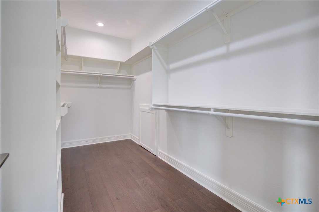 1090 Arcadia Drive Property Photo 20