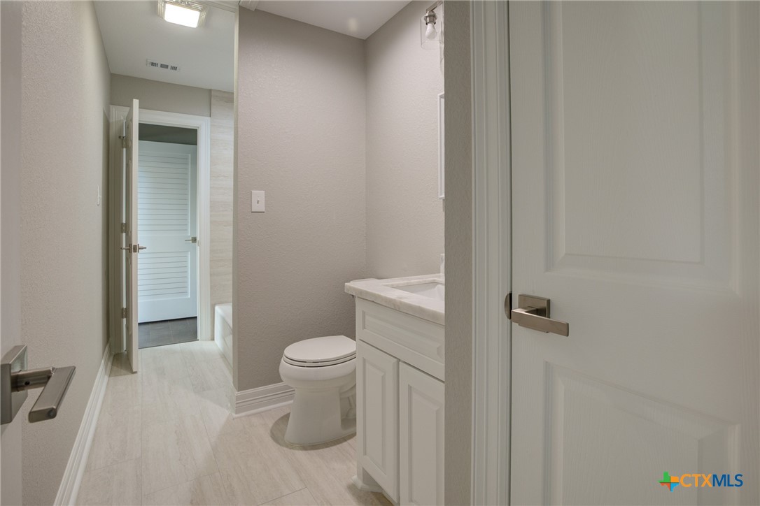 1090 Arcadia Drive Property Photo 27