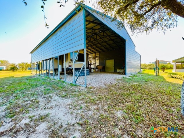 908 W Tyler Avenue Property Photo 25