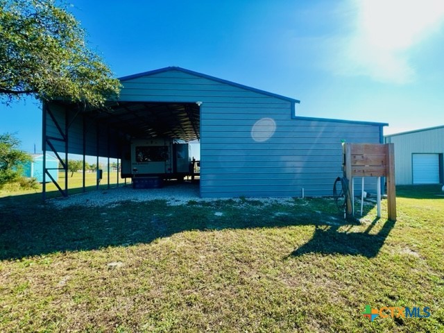 908 W Tyler Avenue Property Photo 26