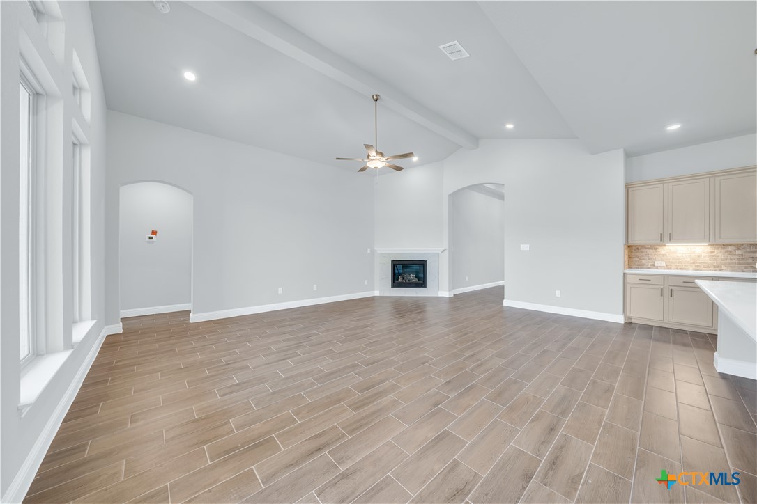209 Filmore Falls Property Photo 7