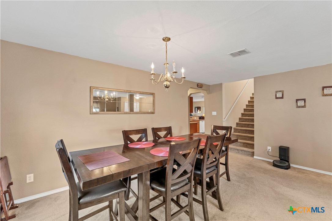 129 Willow Bluff Property Photo 6