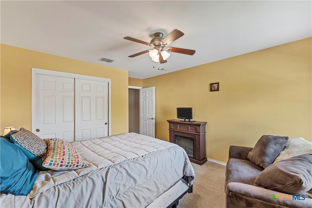 129 Willow Bluff Property Photo 17