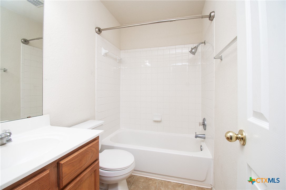 4602 Sydney Harbour Court Property Photo 25