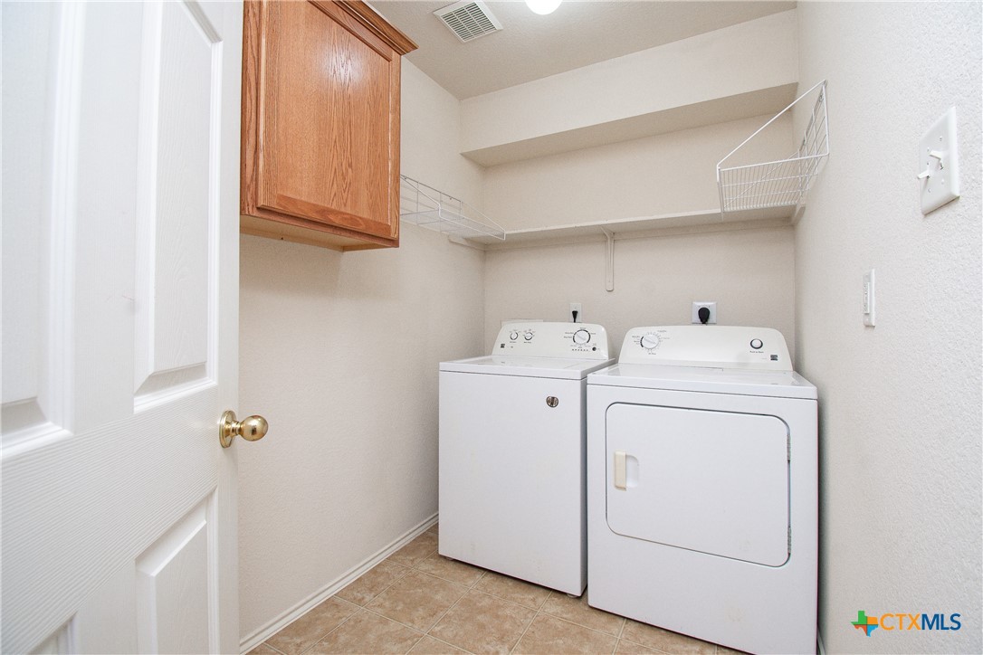 4602 Sydney Harbour Court Property Photo 26