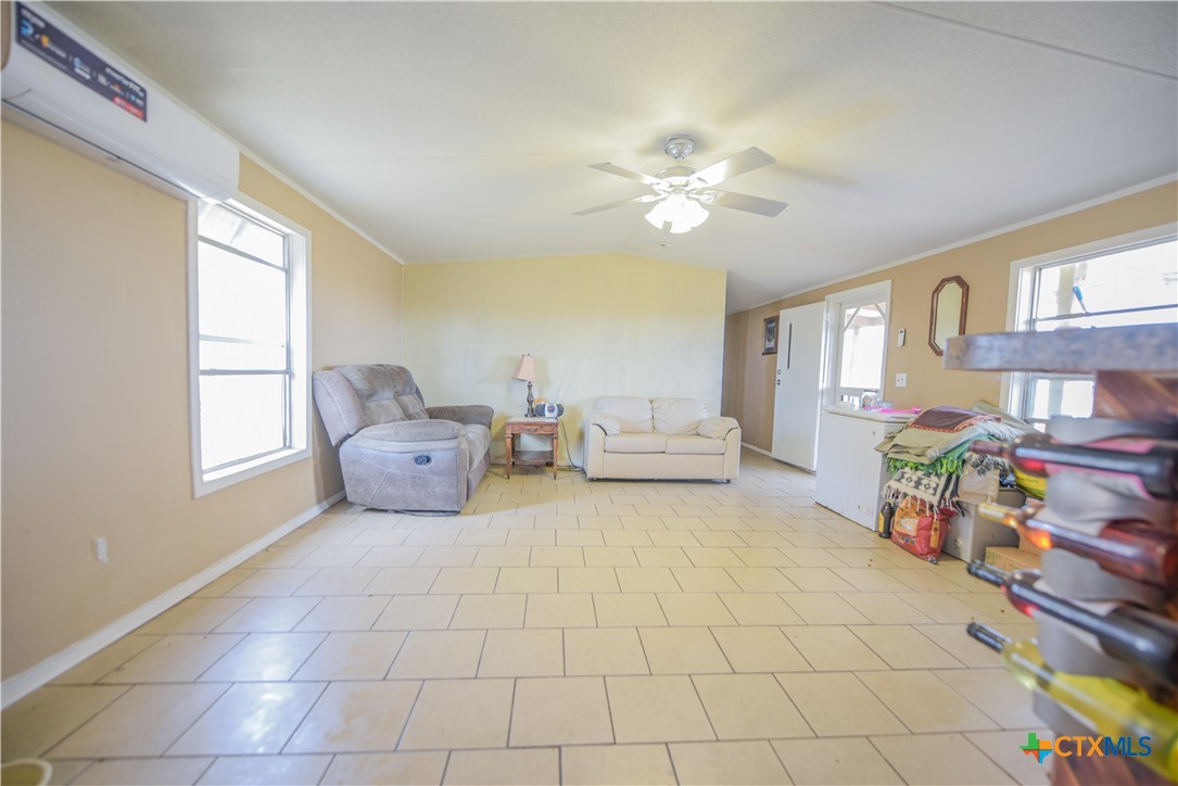 5424 County Road 358 Property Photo 5