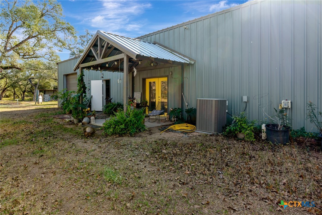 206 Private Road 2843 Property Photo 5