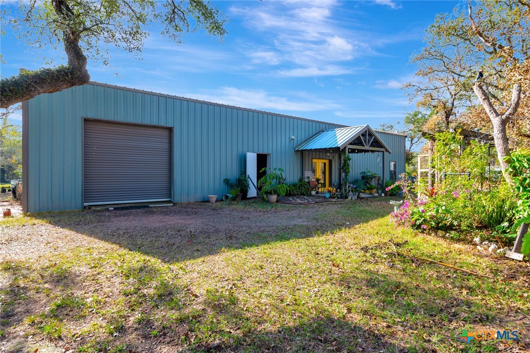 206 Private Road 2843 Property Photo 6