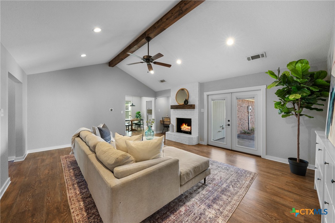 4506 Stagecoach Trail Property Photo 23