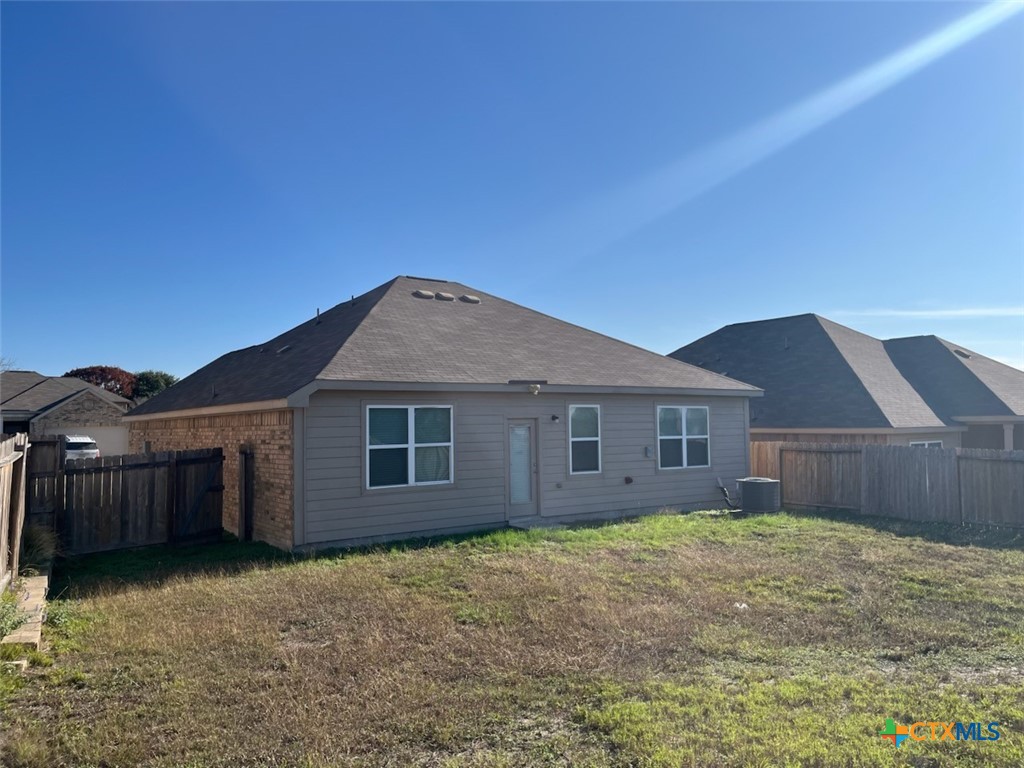 6310 Aster Run Property Photo 4