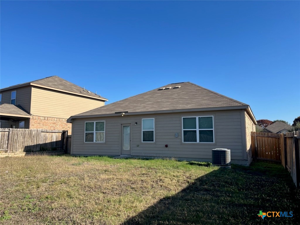 6310 Aster Run Property Photo 6