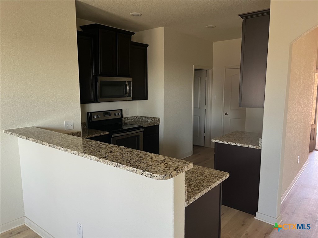 6310 Aster Run Property Photo 10