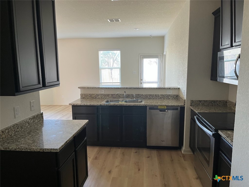 6310 Aster Run Property Photo 13
