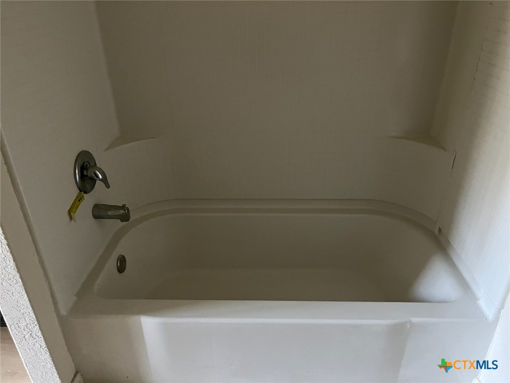 6310 Aster Run Property Photo 19