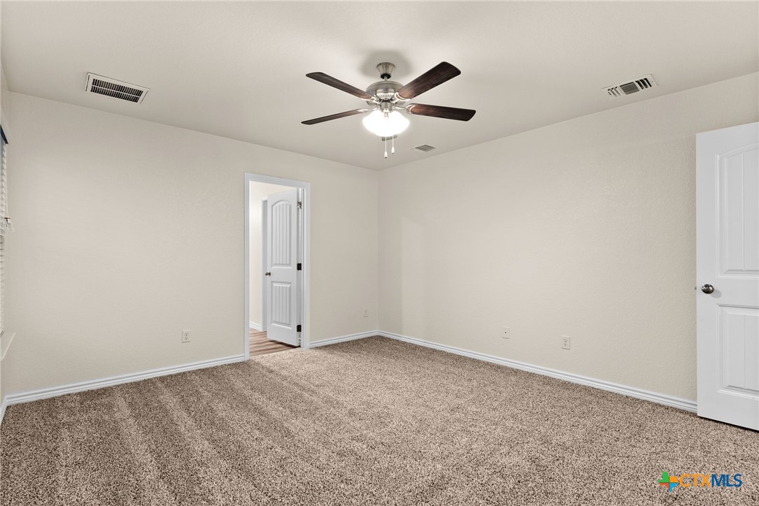 5214 Rose Garden Loop Property Photo 16