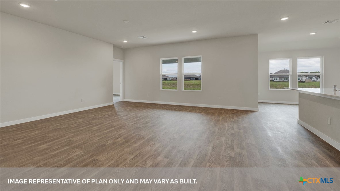 401 Diehl Road Property Photo 12