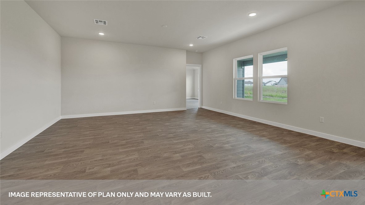 401 Diehl Road Property Photo 13