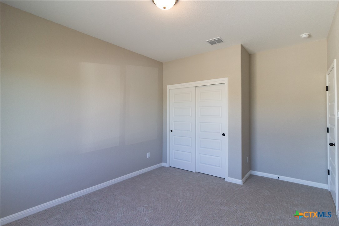 121 Lost Pines Lane Property Photo 31