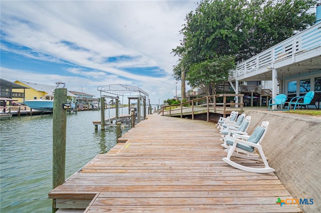 246 Starboard Avenue Property Photo 9