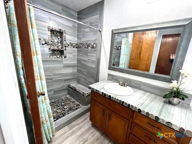 246 Starboard Avenue Property Photo 34