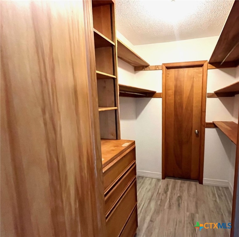 246 Starboard Avenue Property Photo 37