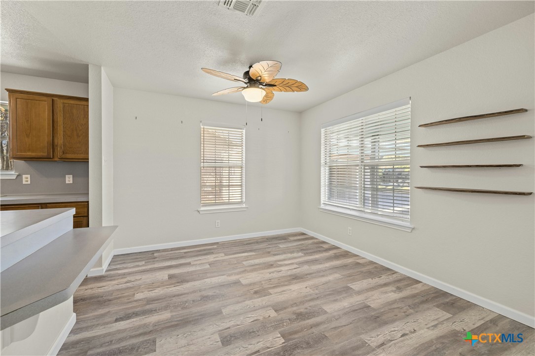 619 W Davilla Street Property Photo 10