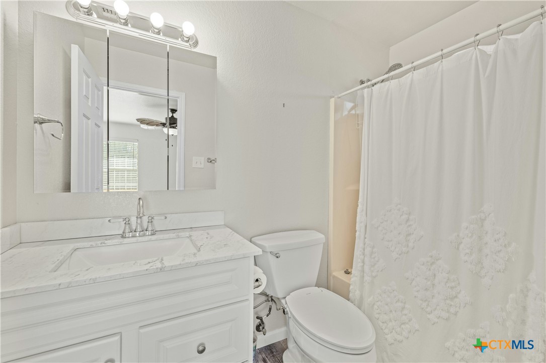 619 W Davilla Street Property Photo 18