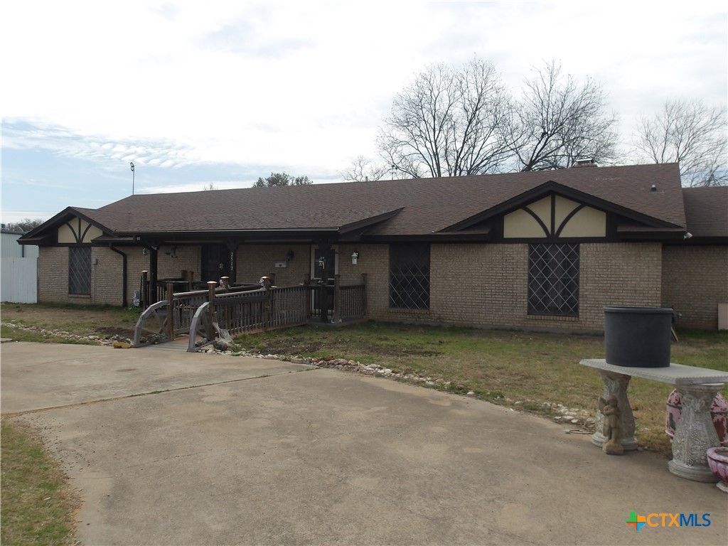 2512 S State Highway 36 Property Photo