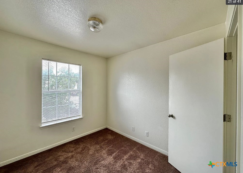1401 Chips Drive A Property Photo 19