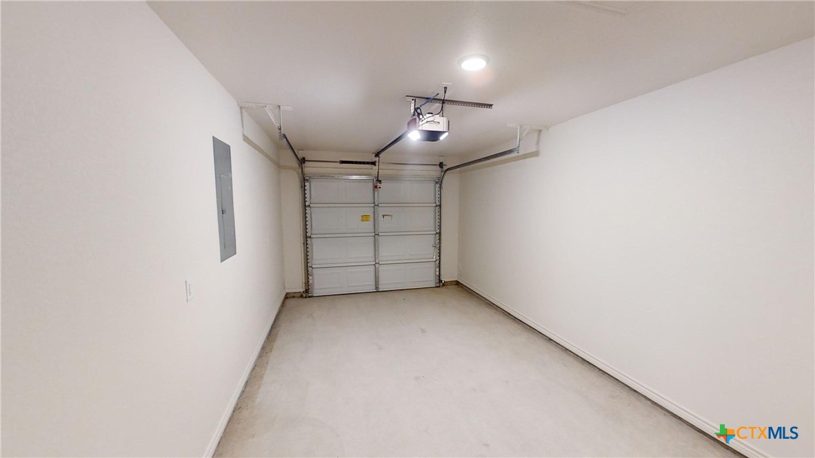 210 E Washington Avenue B Property Photo 24
