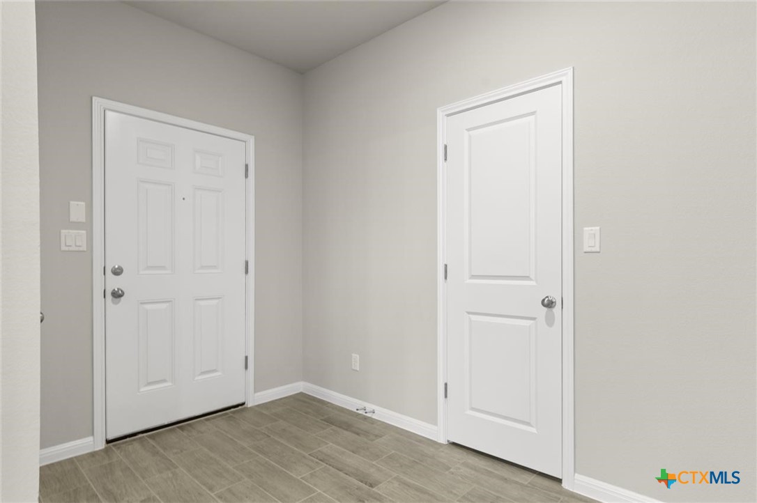 12433 Sea Gull Way Property Photo 3