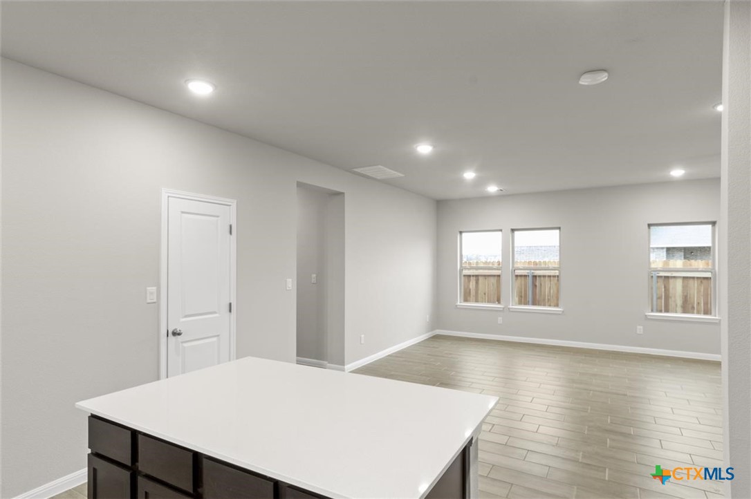 12433 Sea Gull Way Property Photo 10