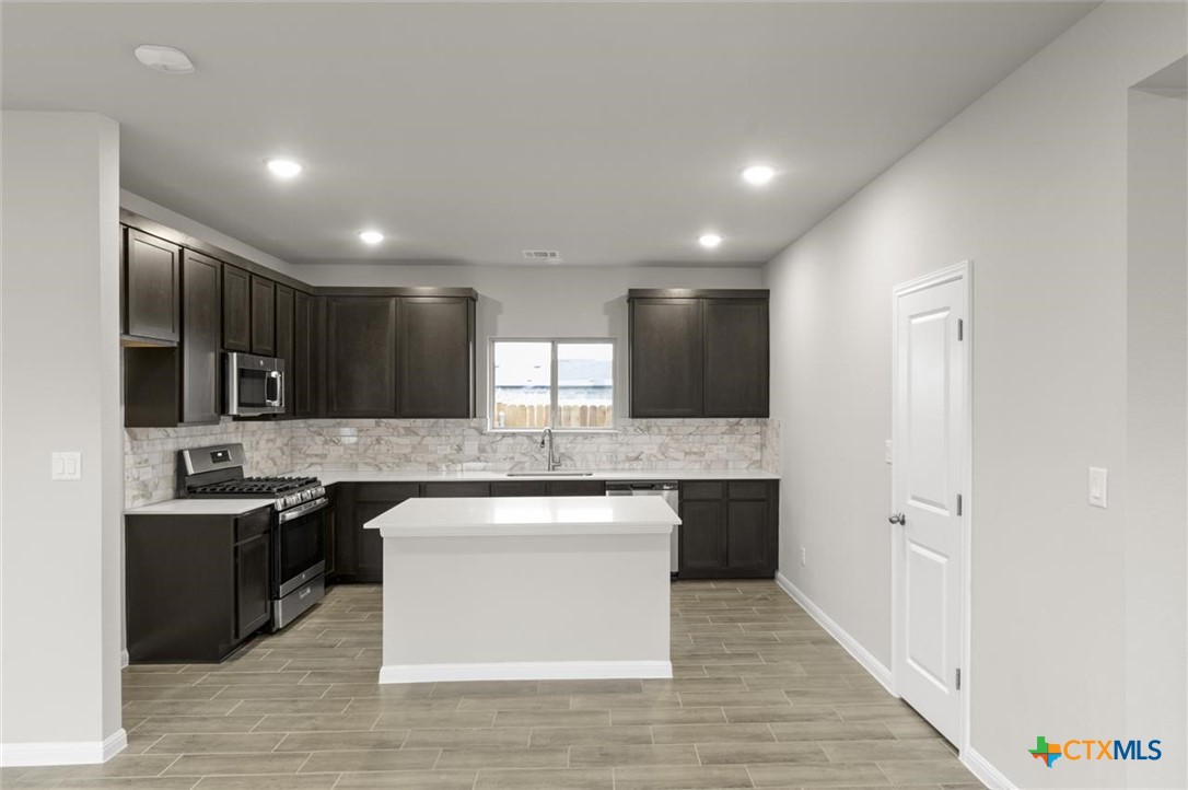 12433 Sea Gull Way Property Photo 15
