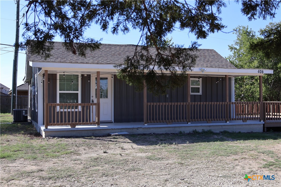 406 Robison Drive Property Photo 3