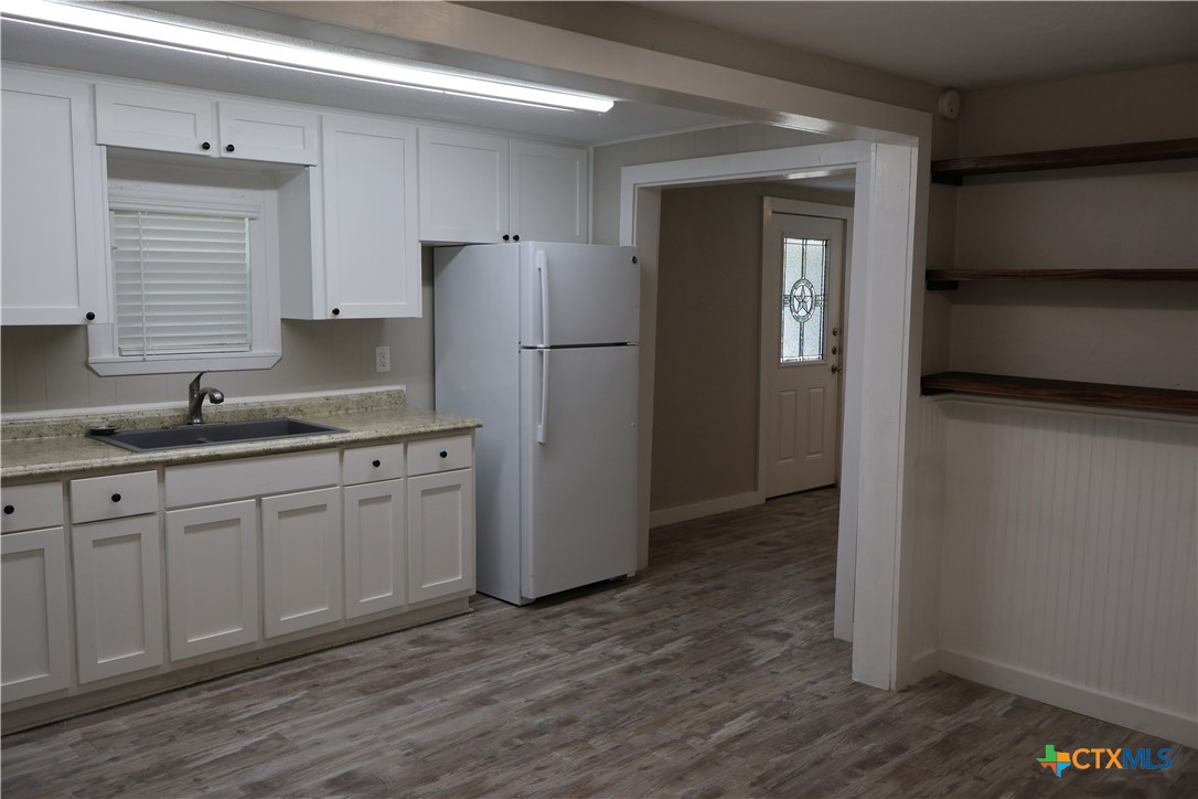 406 Robison Drive Property Photo 10