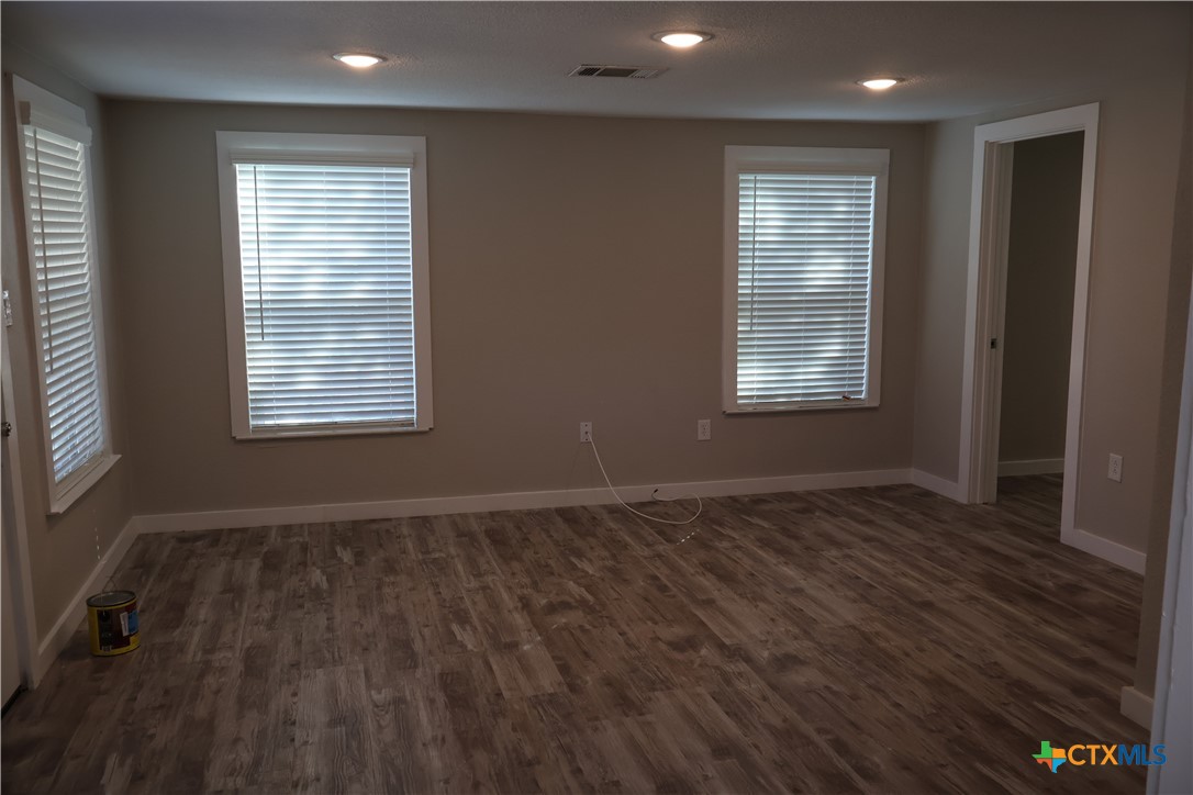 406 Robison Drive Property Photo 17